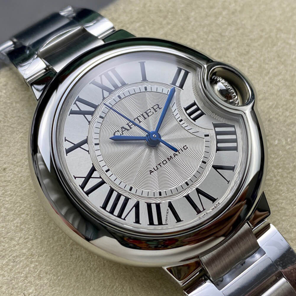 Ca*t1er 33mm Ballon Bleu de Ca*t1er watch