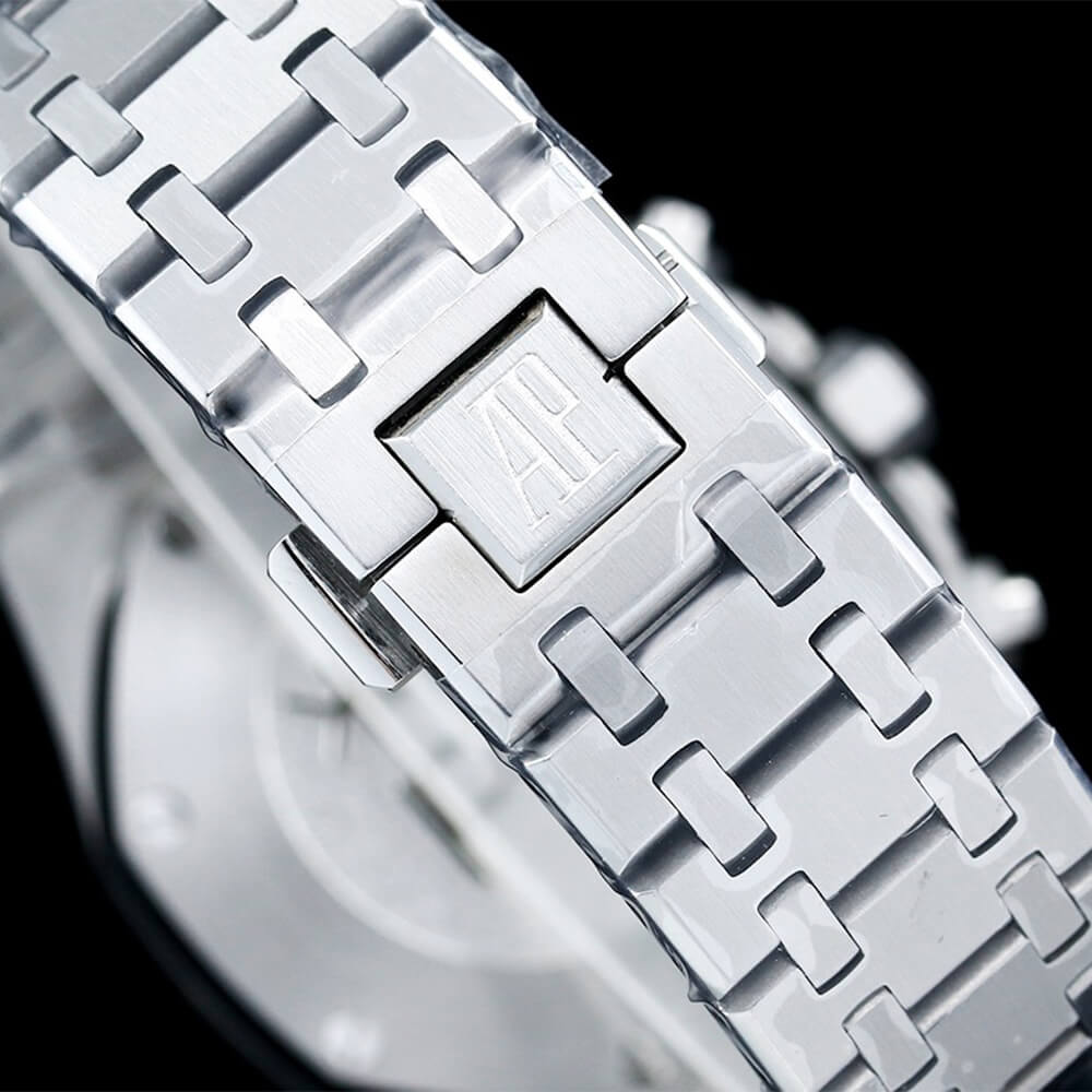 Audemars P1g*et Royal Oak 26240ST