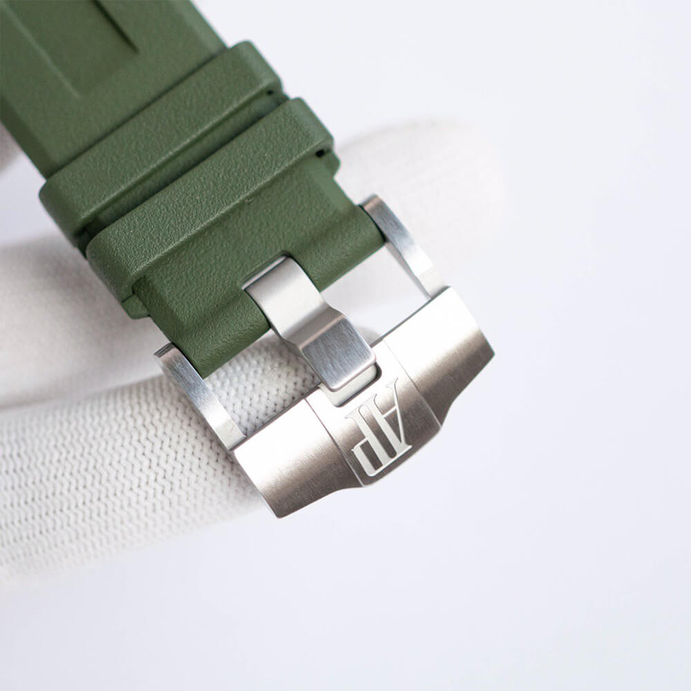 Audemars P1g*et Royal Oak 15720