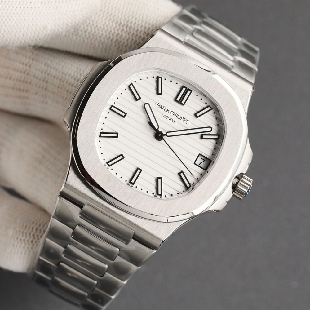 Pat*k Phi1i*pe Nautilus 5711/1A