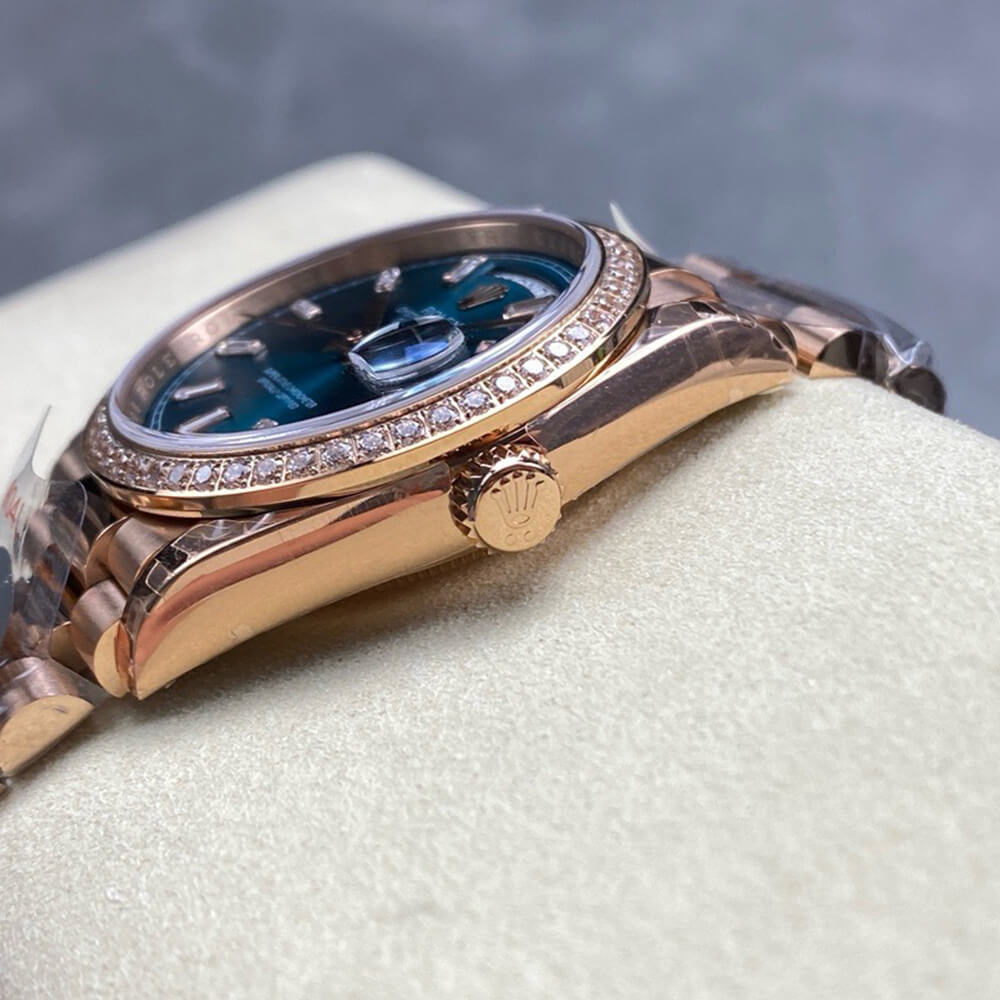 R01ex Day-Date 36