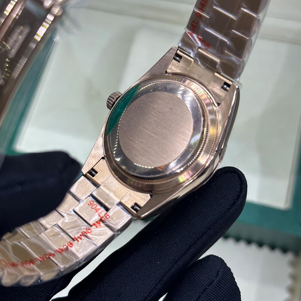 R01ex Day-Date 36