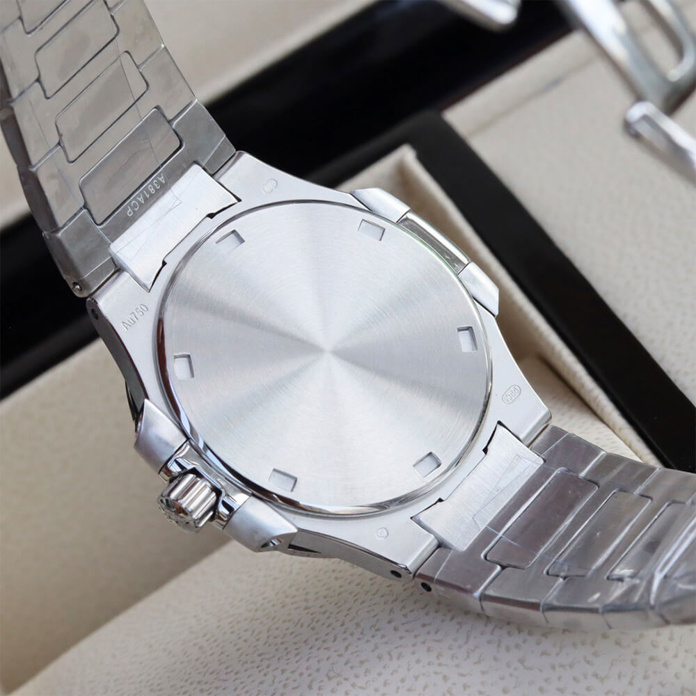 Pat*k Phi1i*pe Nautilus 7010/1R