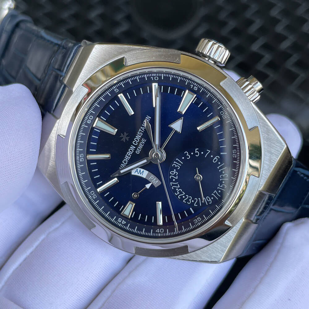 Vacheron C0nstan1n Overseas dual time