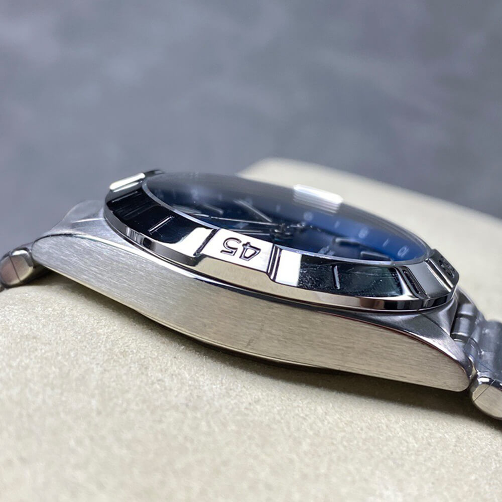 Breitling Chronomat Automatic GMT 40