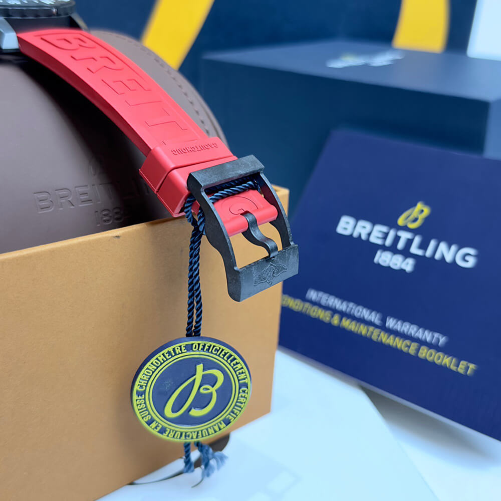 Breitling Endurance Pro 44