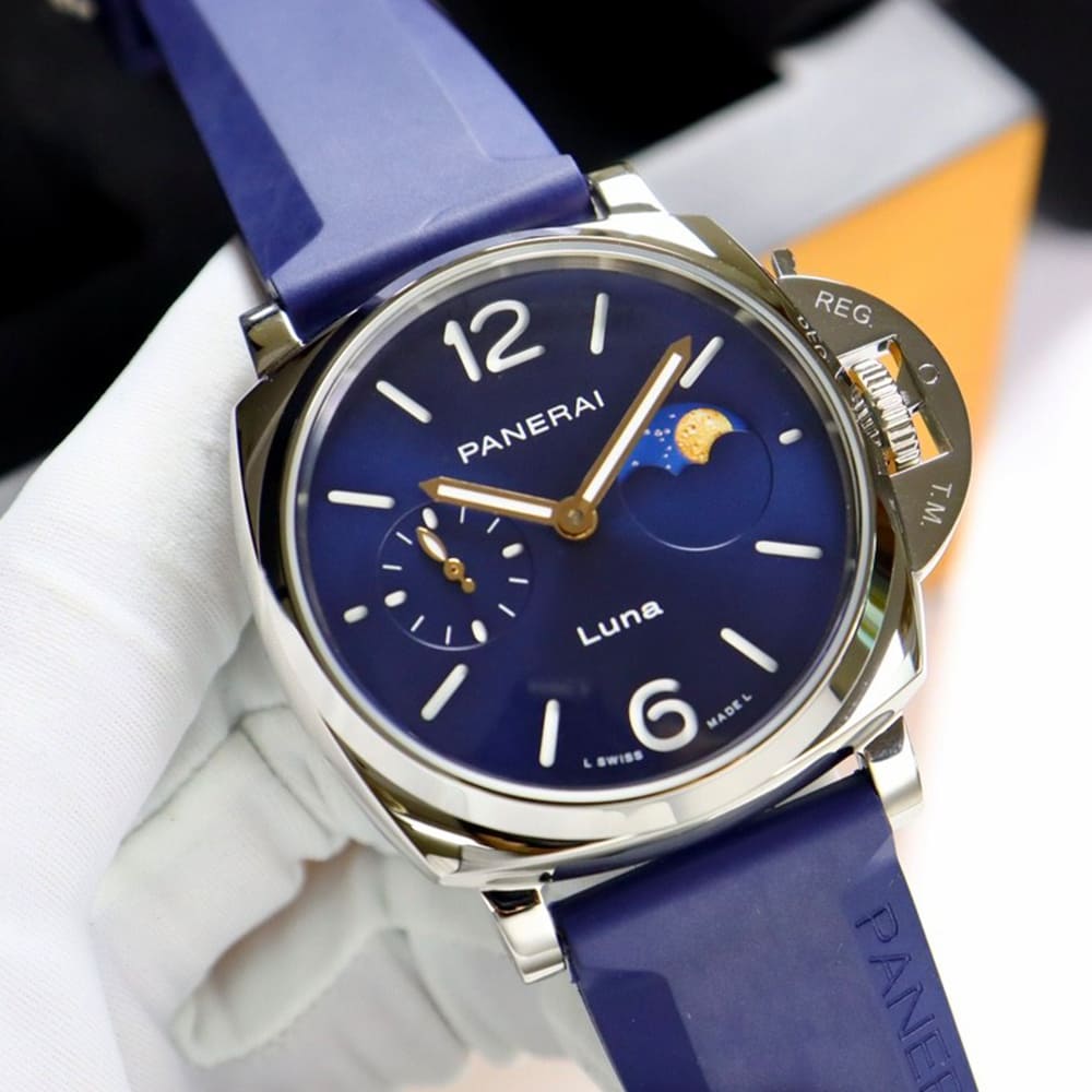 Pa*e*a1 LUMINOR Due 42mm