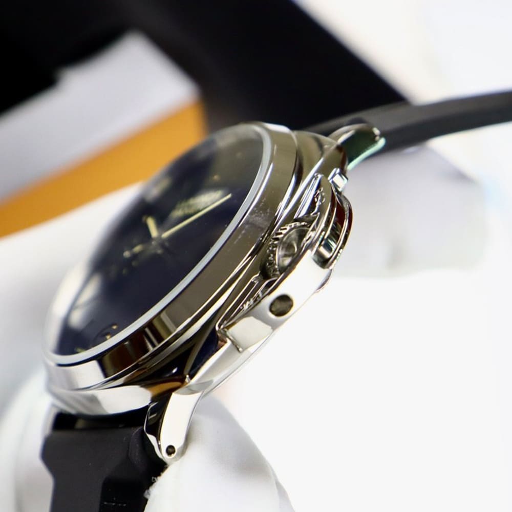 Pa*e*a1 LUMINOR Due 42mm