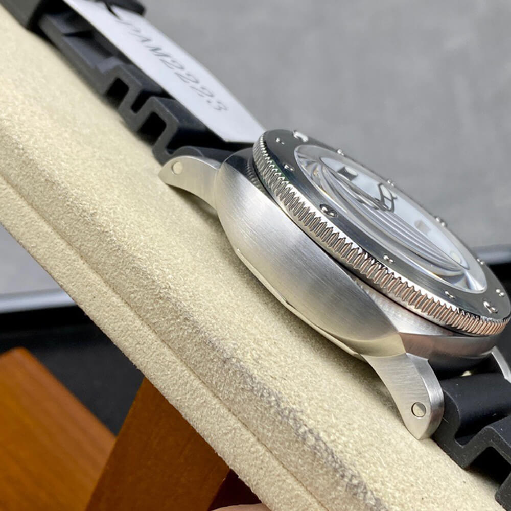 Pa*e*a1 Submersible Goldtech