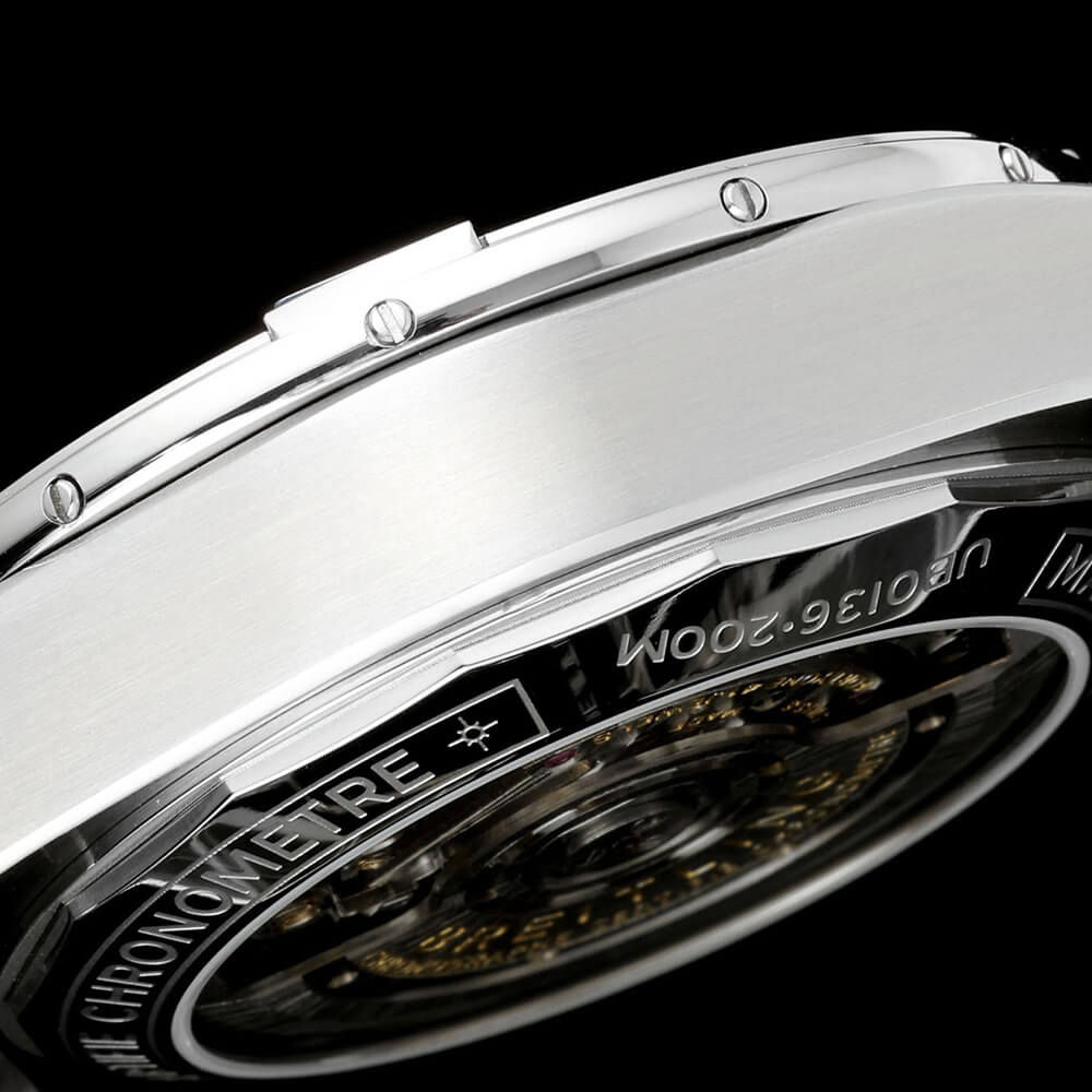 Breitling S*per Chronomat B01 44