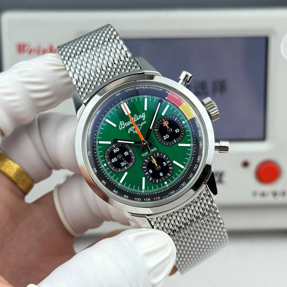 Breitling Top Time B01 Ford Mustang
