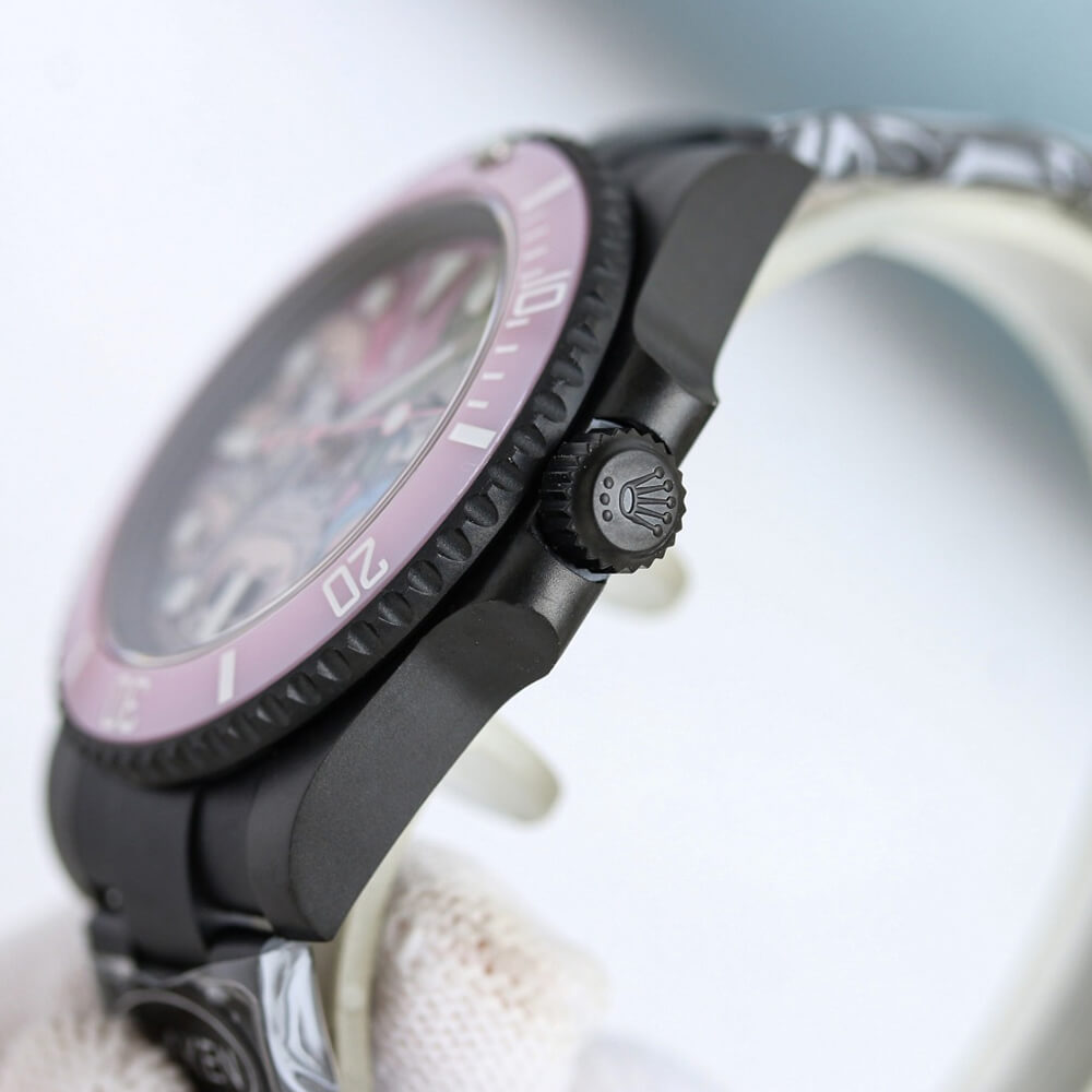 R01ex Submariner Labubu