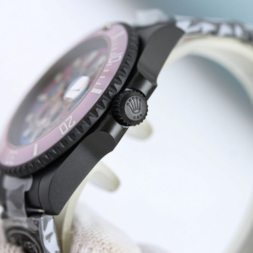 R01ex Submariner Labubu
