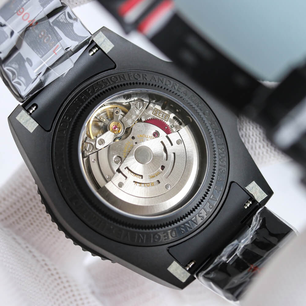 R01ex Submariner Labubu