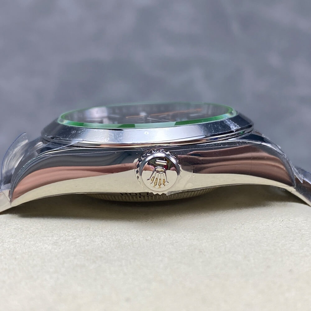 R01ex Oyster Perpetual Milgauss