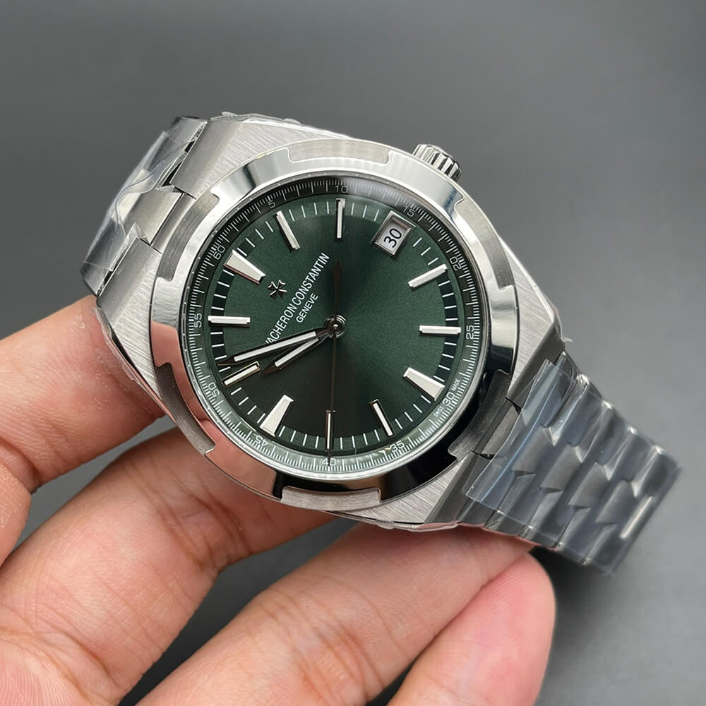 Vacheron C0nstan1n Overseas
