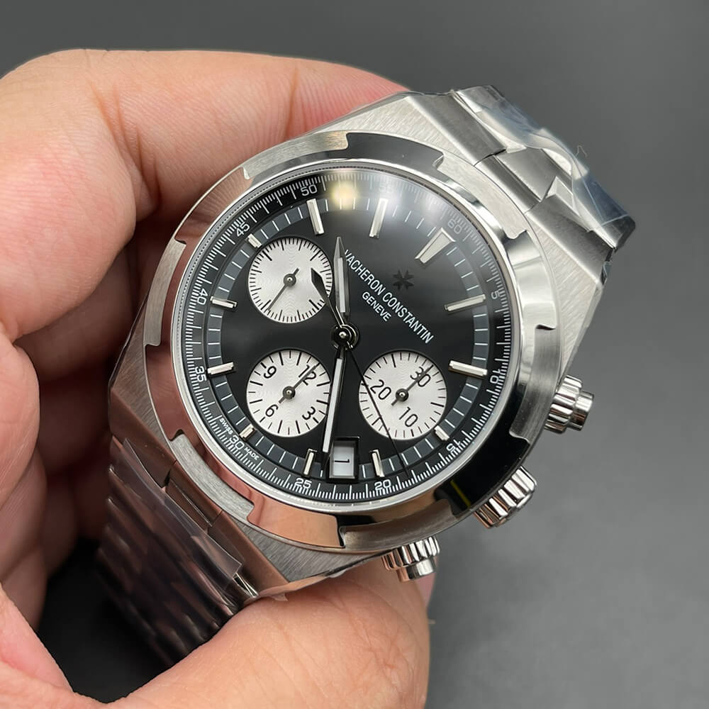 Vacheron C0nstan1n Overseas Chronograph
