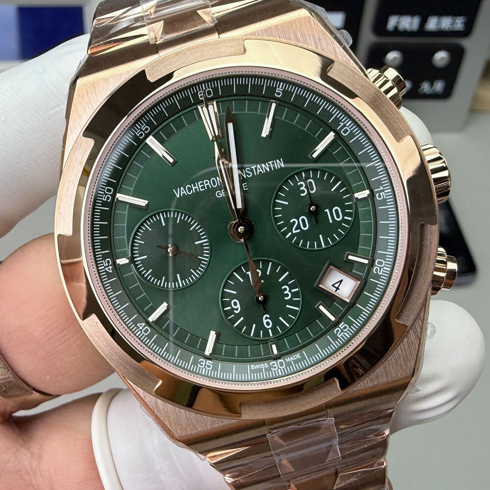 Vacheron C0nstan1n Overseas Chronograph