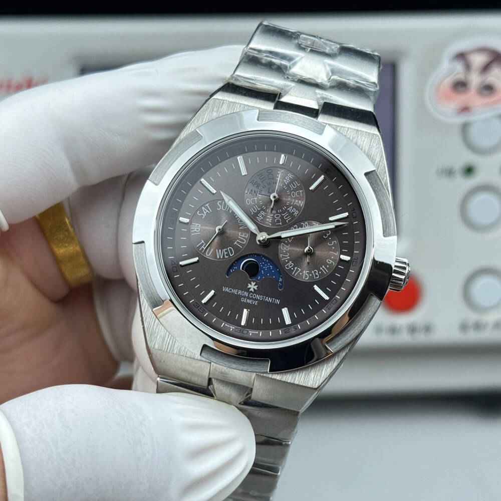 Vacheron C0nstan1n Perpetual calendar ultra-thin