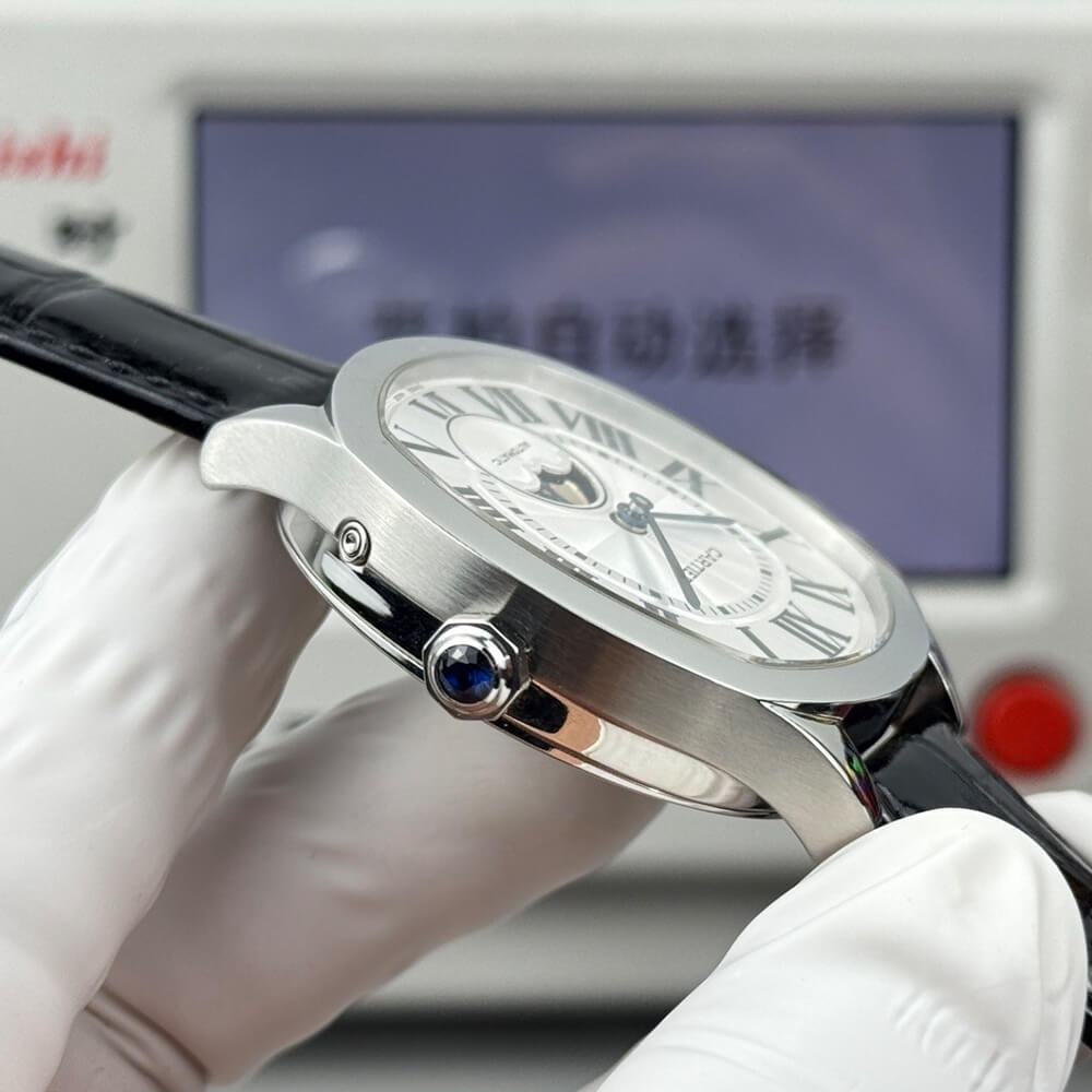 Drive de Ca*t1er Moon Phases watch