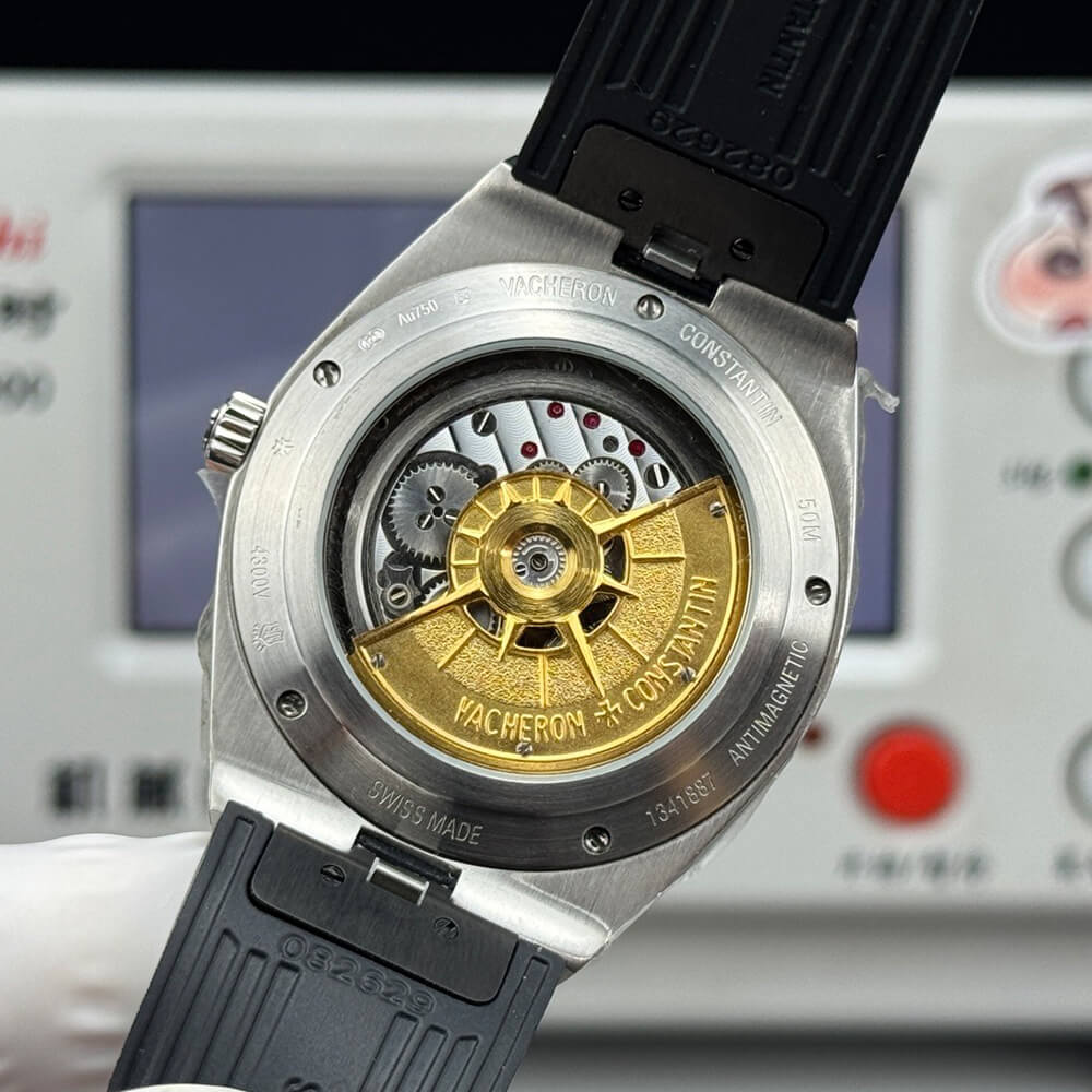 Vacheron C0nstan1n Overseas Chronograph