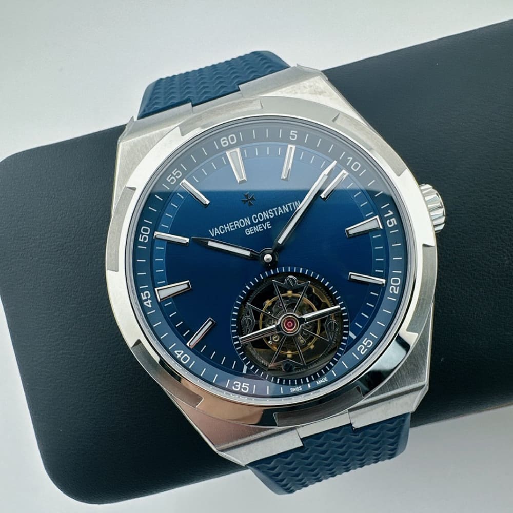 Vacheron C0nstan1n Overseas Tourbillon