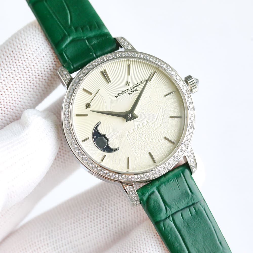 Vacheron C0nstan1n Traditionnelle Moon phase