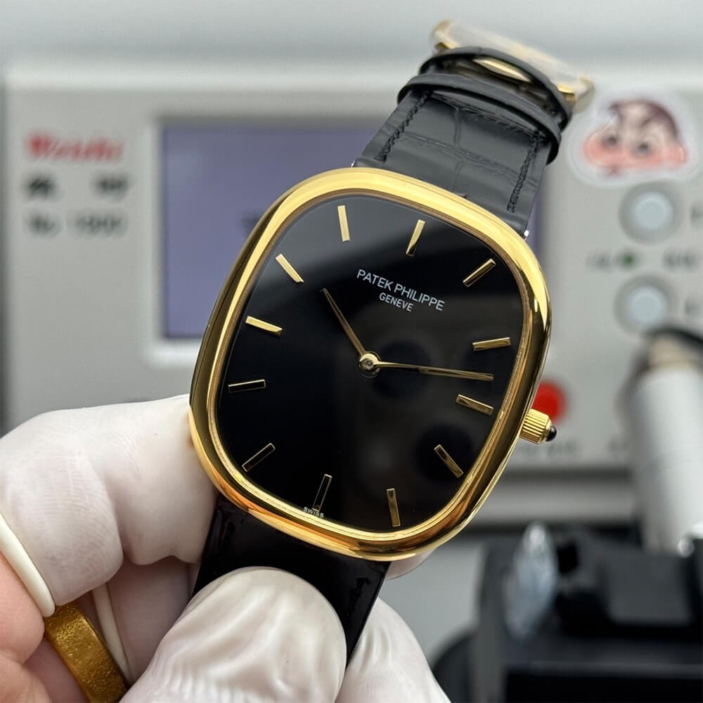 Pat*k Phi1i*pe Golden Ellipse 5738