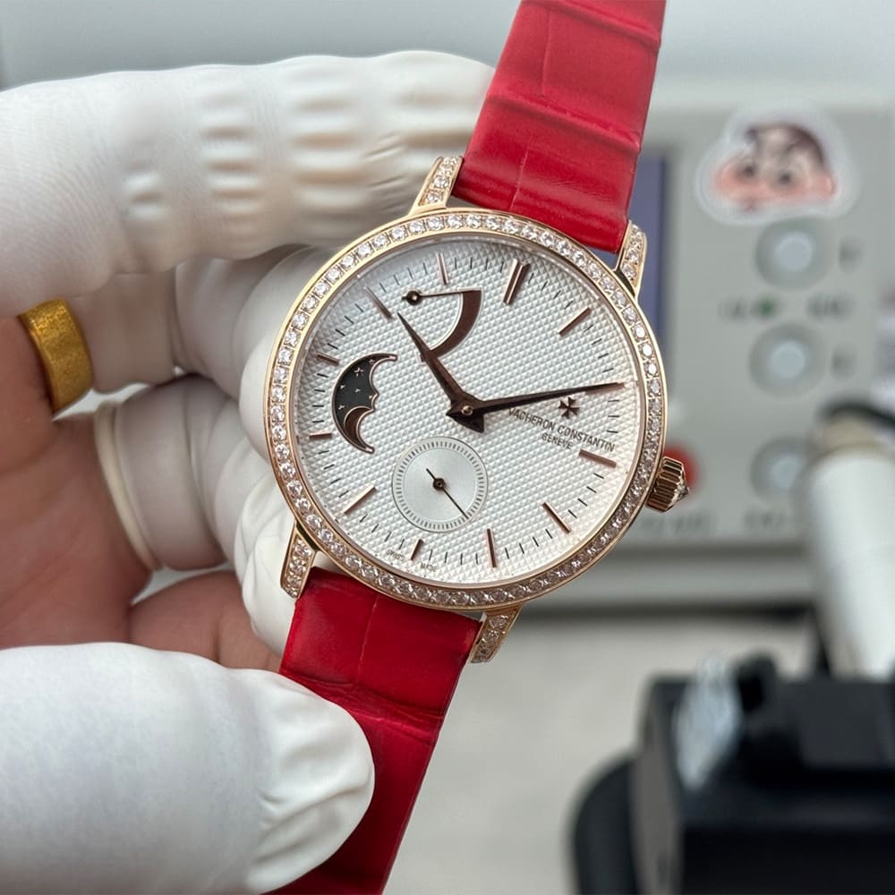 Vacheron C0nstan1n Traditionnelle Moon phase