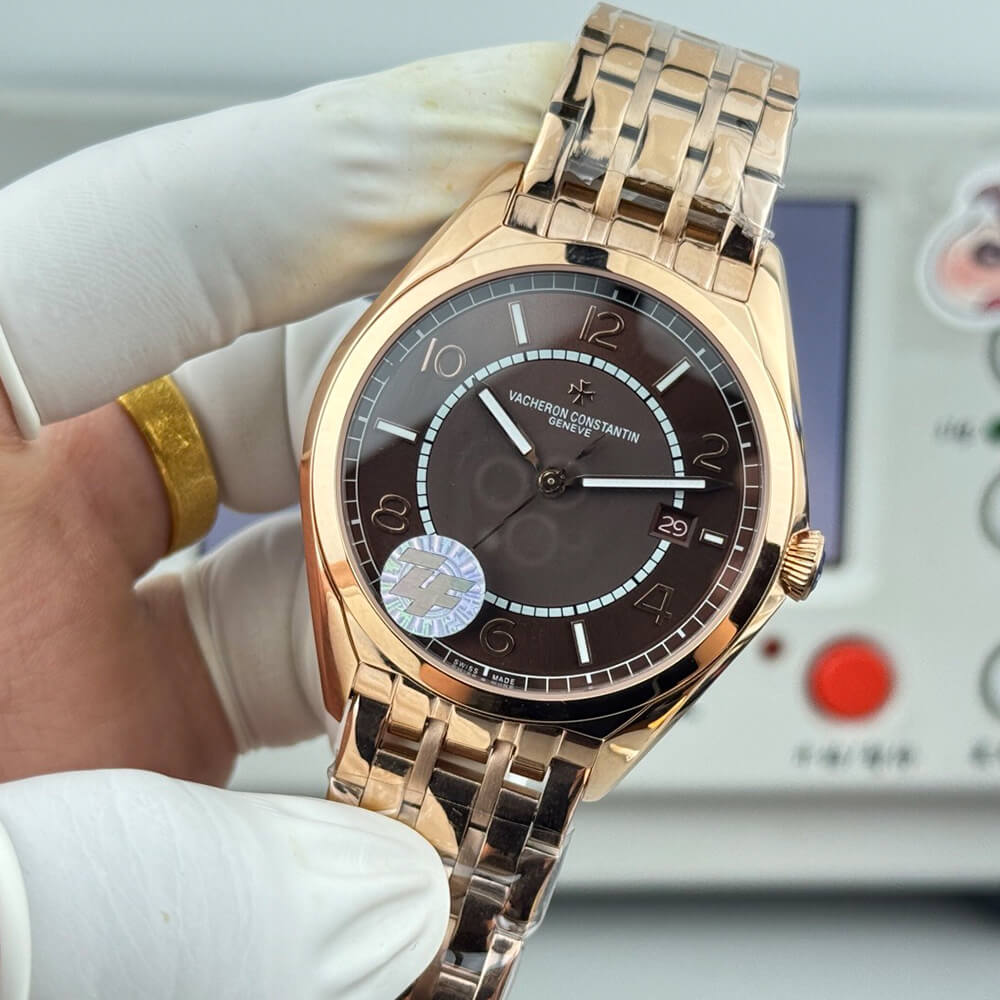 Vacheron C0nstan1n Fiftysix Self-winding