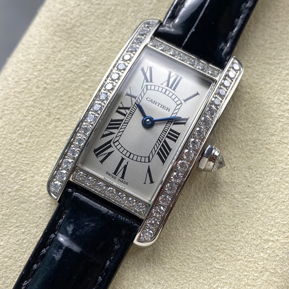 Ca*t1er Tank Americaine watch