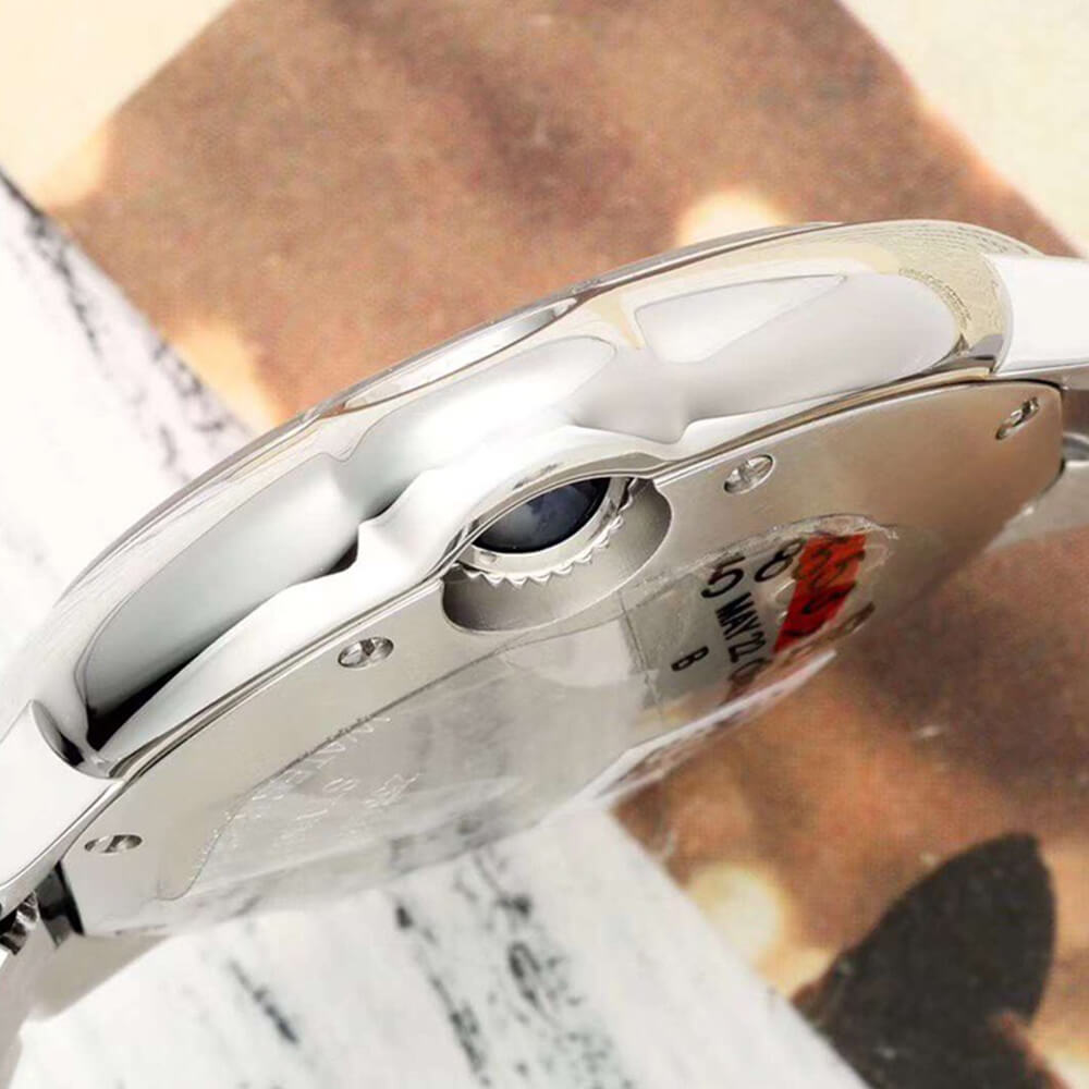 Ca*t1er 33mm Ballon Bleu de Ca*t1er watch
