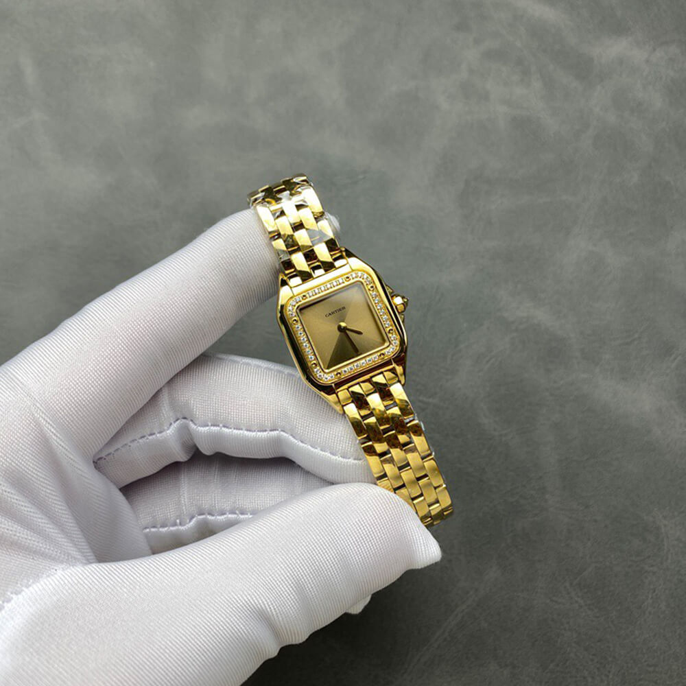 Ca*t1er Small Panthere de Ca*t1er watch