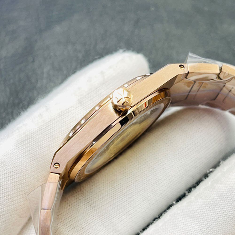 Vacheron C0nstan1n Historiques 222