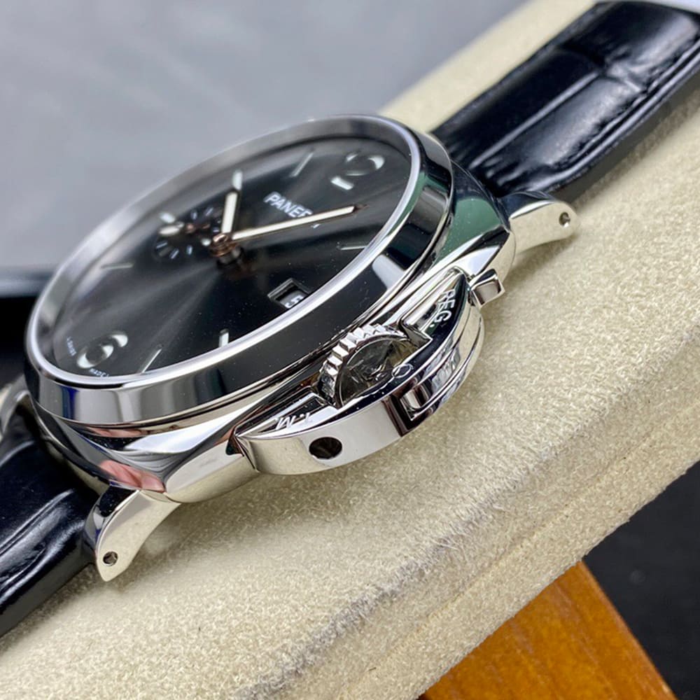 Pa*e*a1 LUMINOR Due 42mm