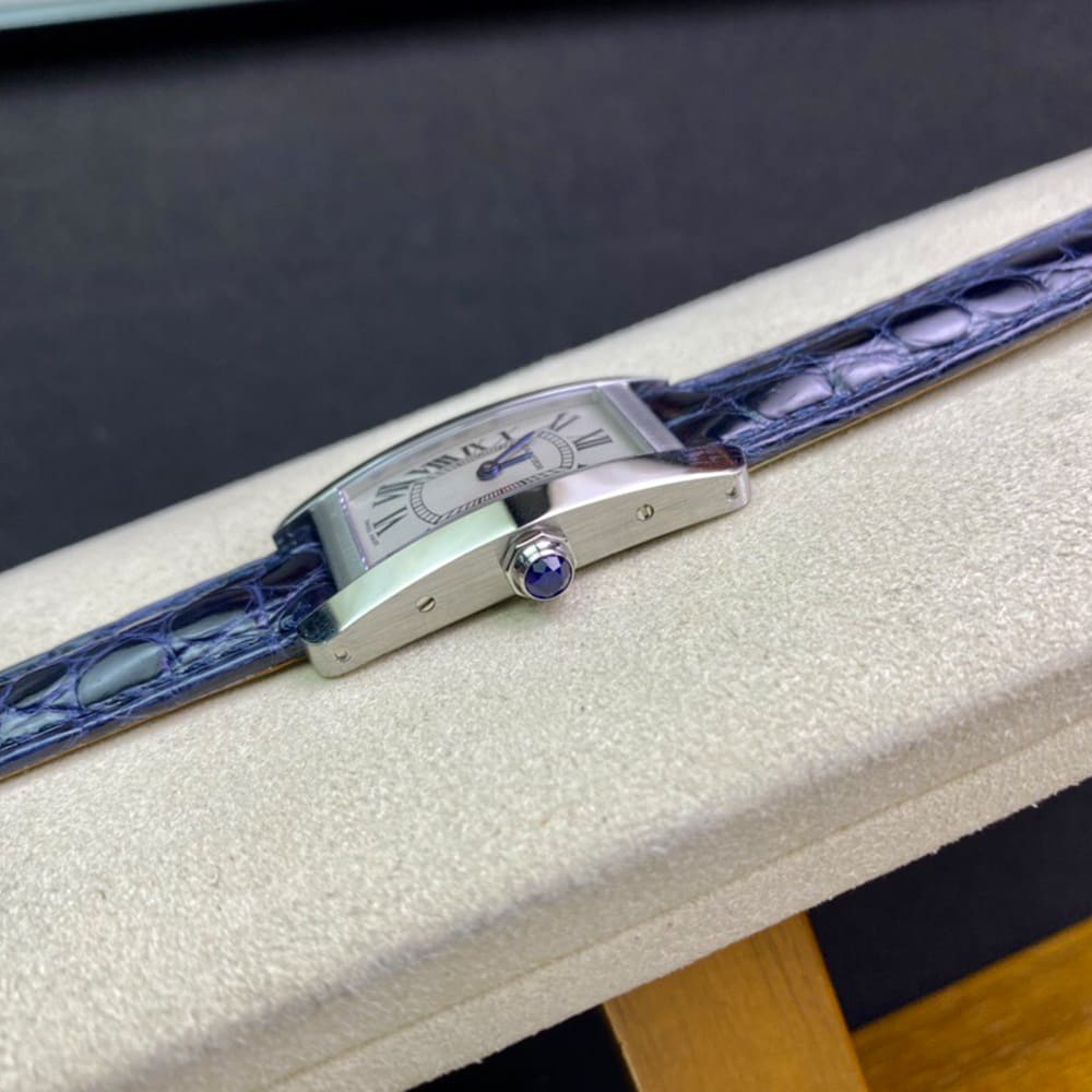 Ca*t1er Tank Americaine watch