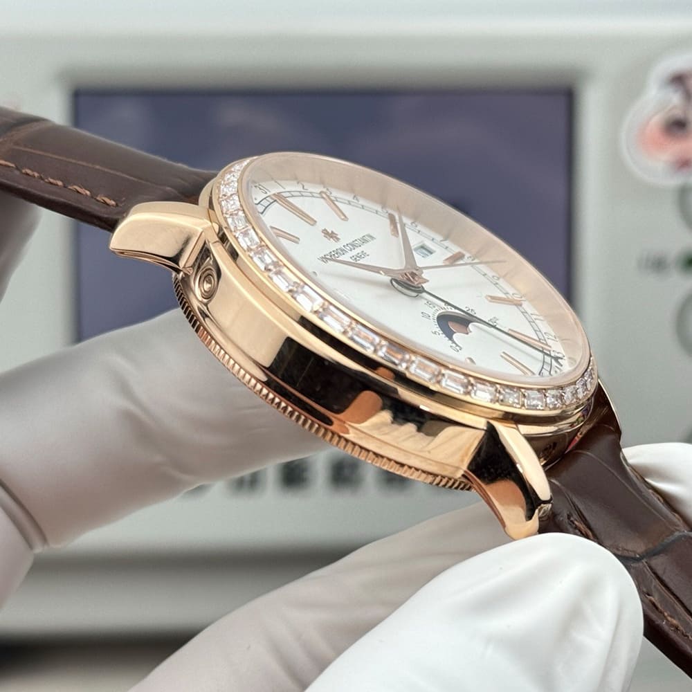 Vacheron C0nstan1n Traditionnelle Complete calendar