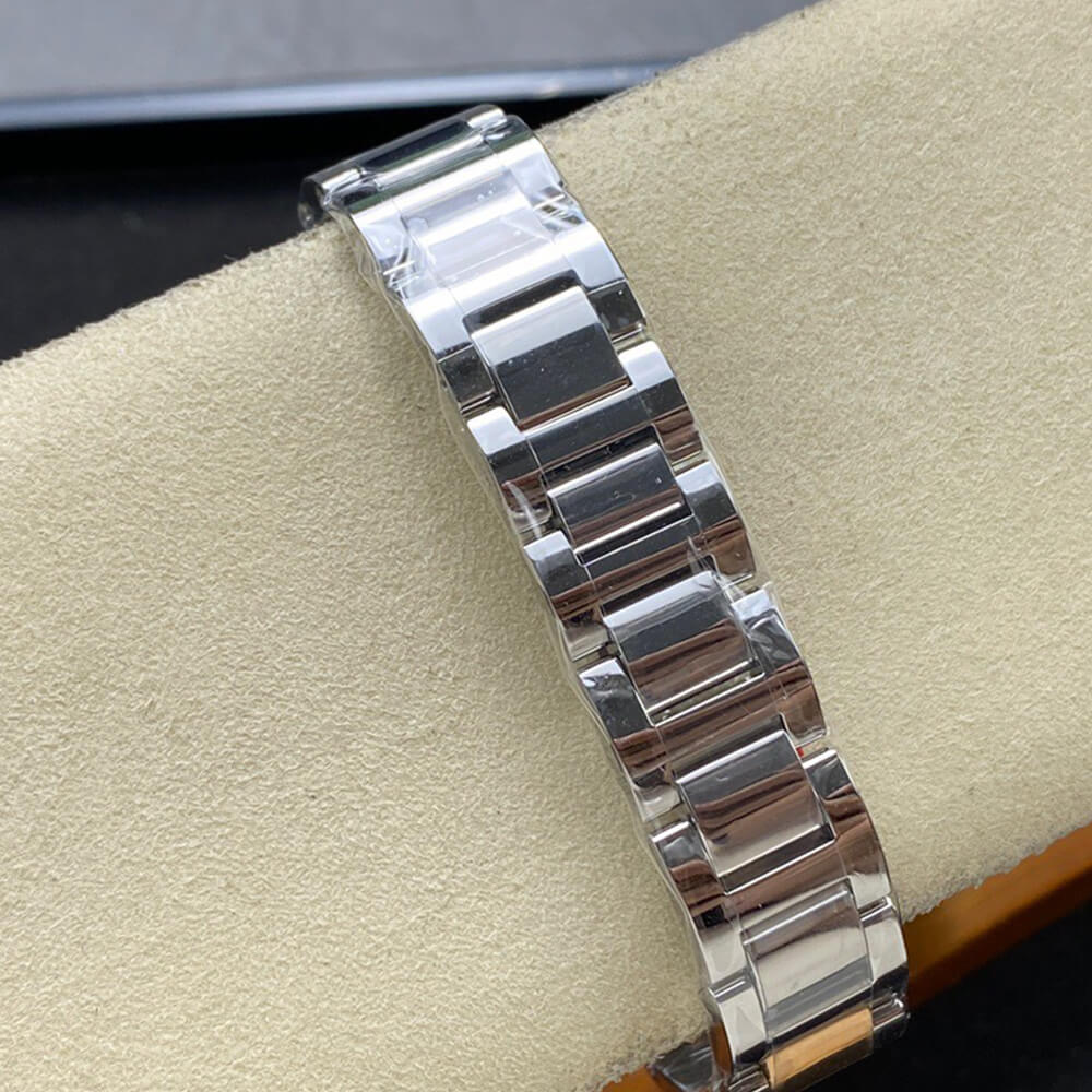Ca*t1er 33mm Ballon Bleu de Ca*t1er watch