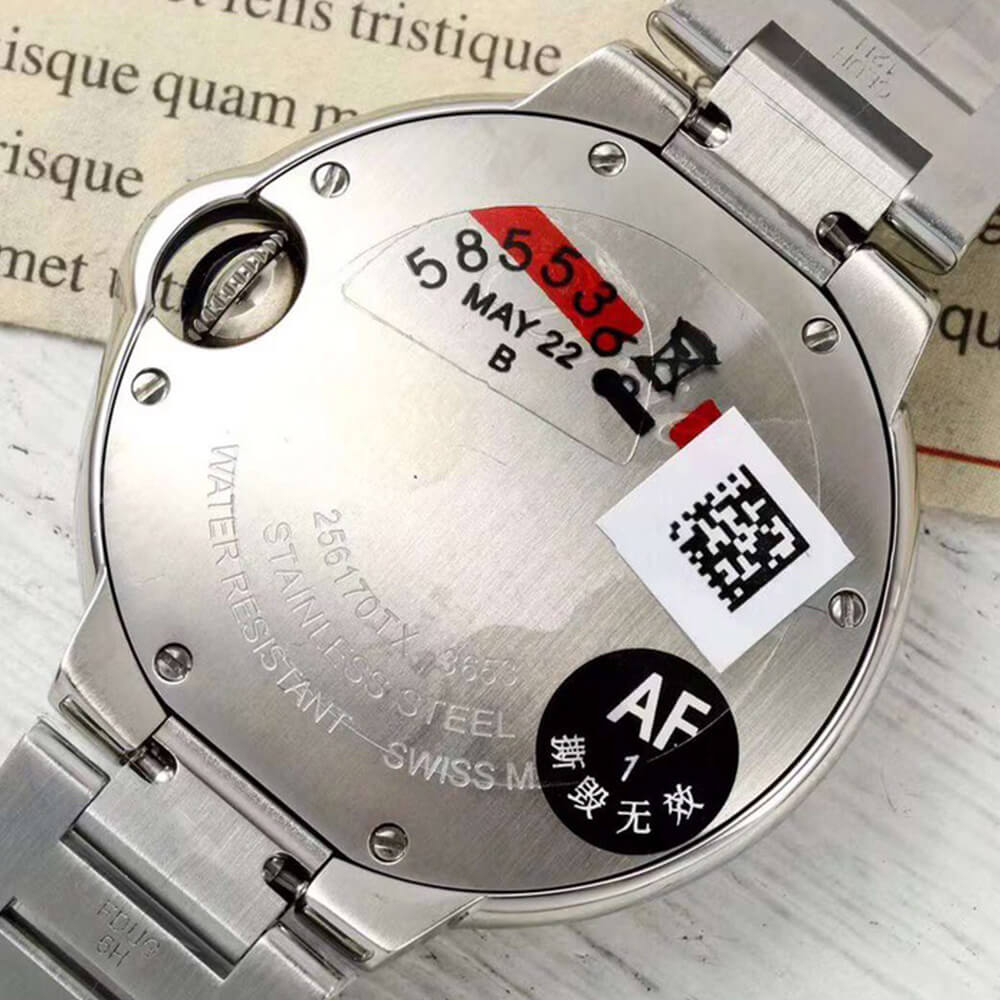Ca*t1er 33mm Ballon Bleu de Ca*t1er watch
