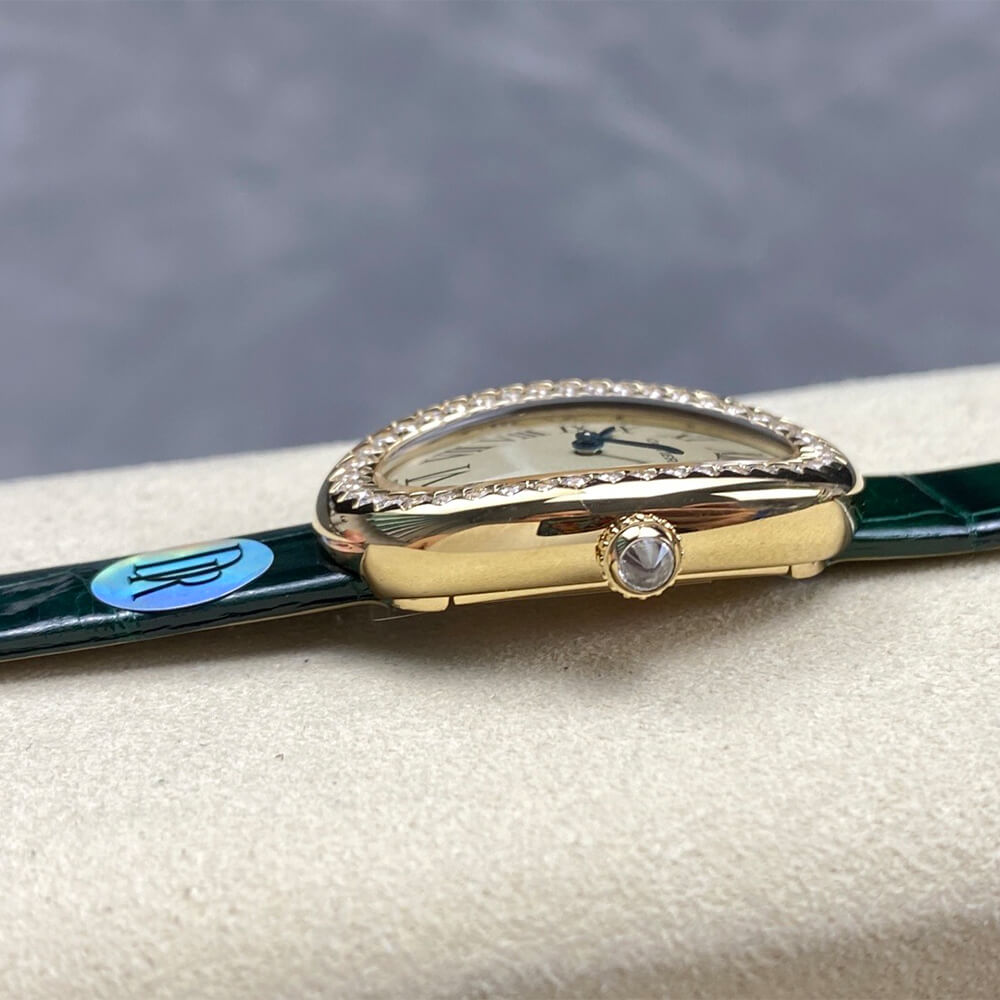 Ca*t1er Baignoire watch