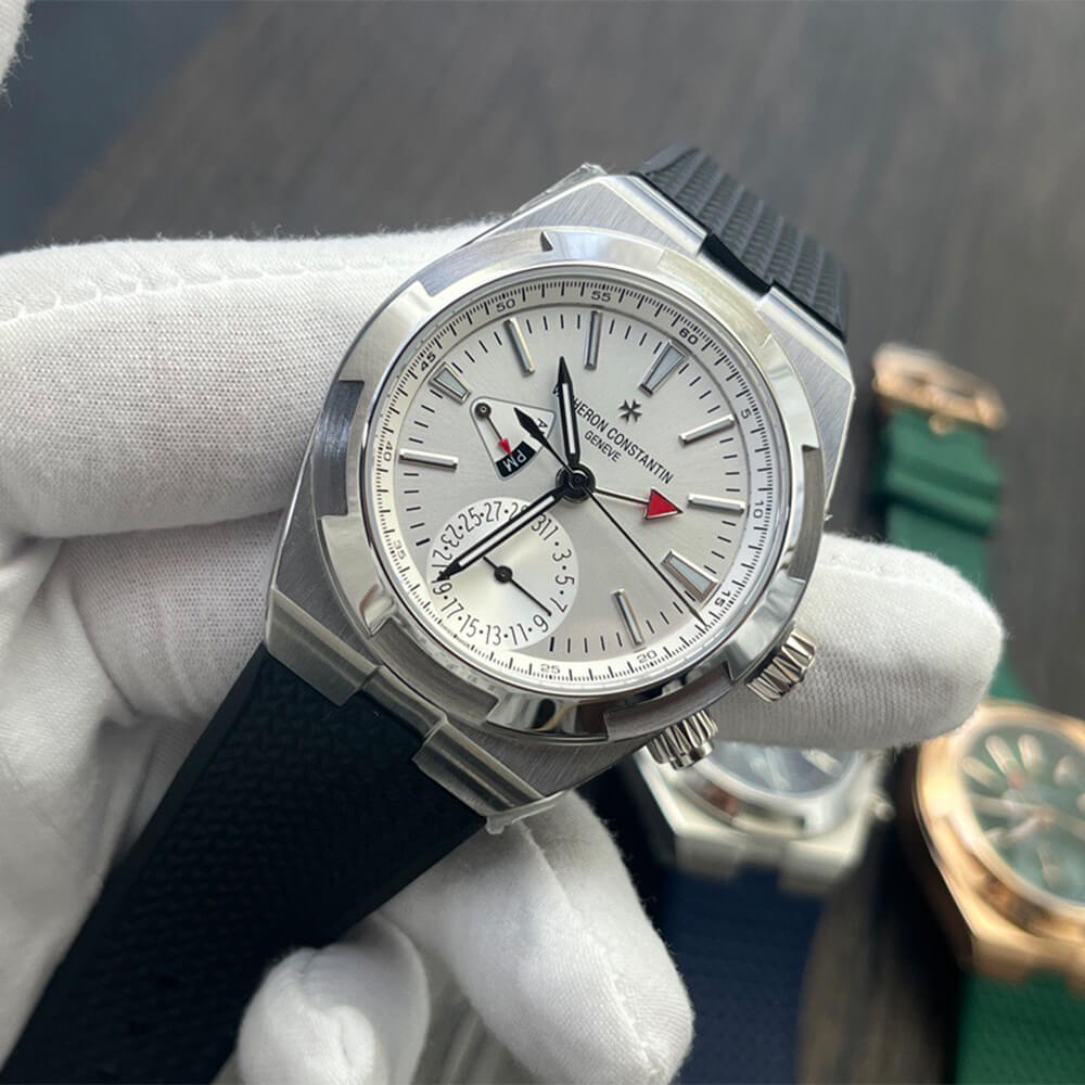 Vacheron C0nstan1n Overseas Dual Time