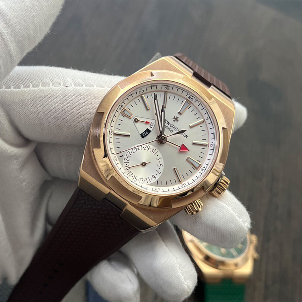 Vacheron C0nstan1n Overseas Dual Time