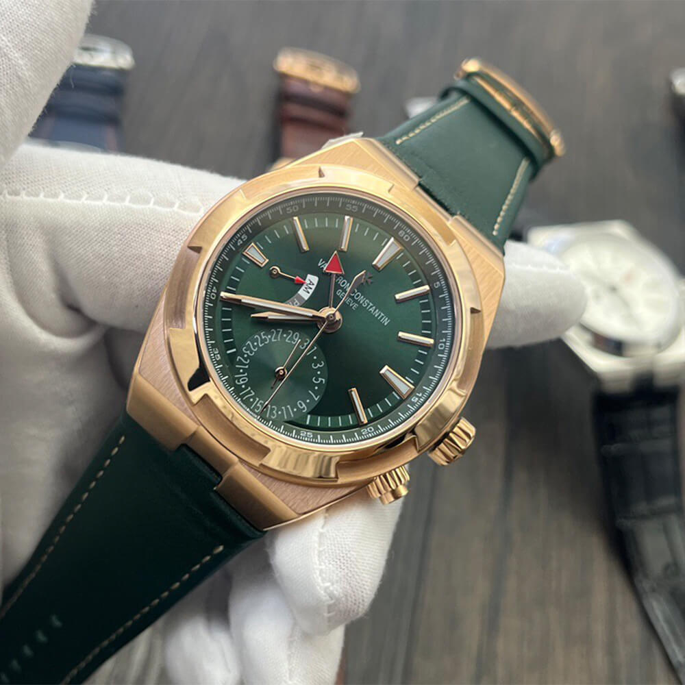 Vacheron C0nstan1n Overseas Dual Time