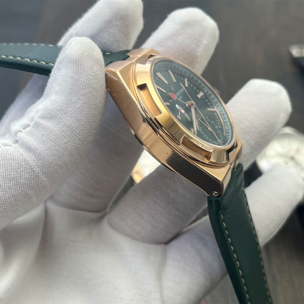 Vacheron C0nstan1n Overseas Dual Time