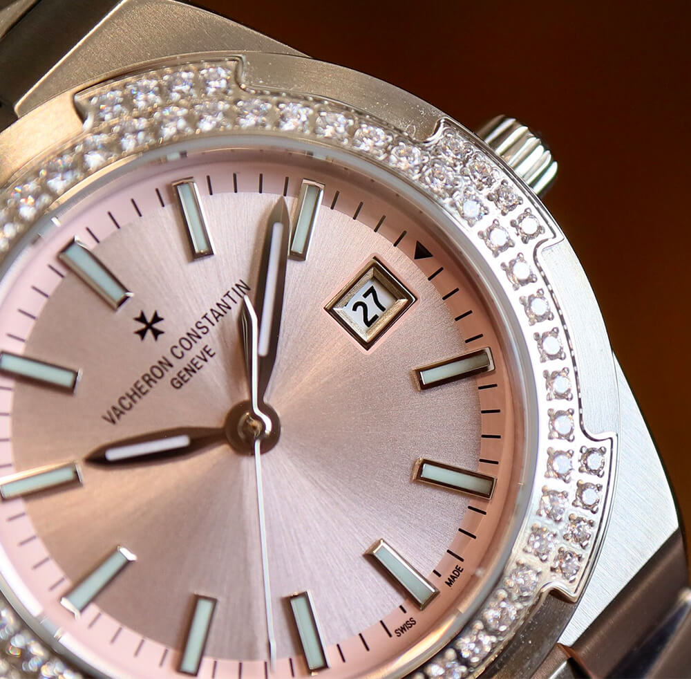 Vacheron C0nstan1n Overseas Self-winding