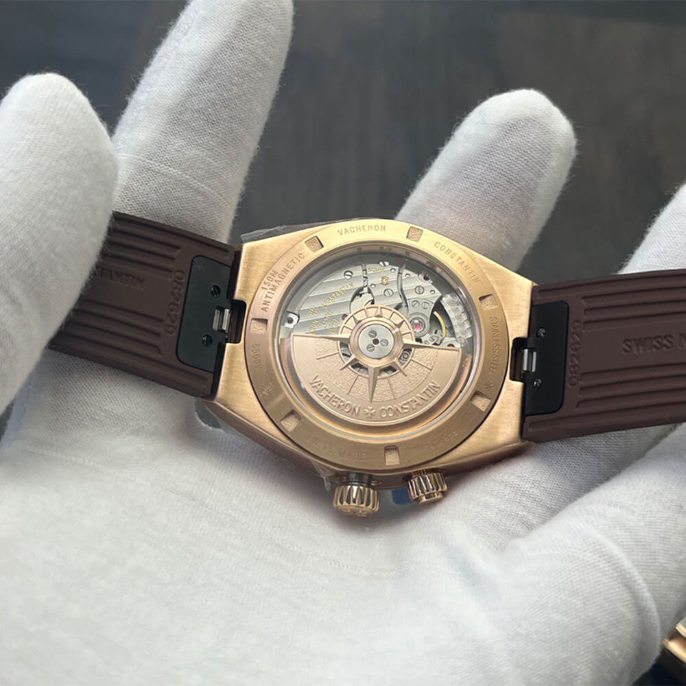 Vacheron C0nstan1n Overseas Dual Time