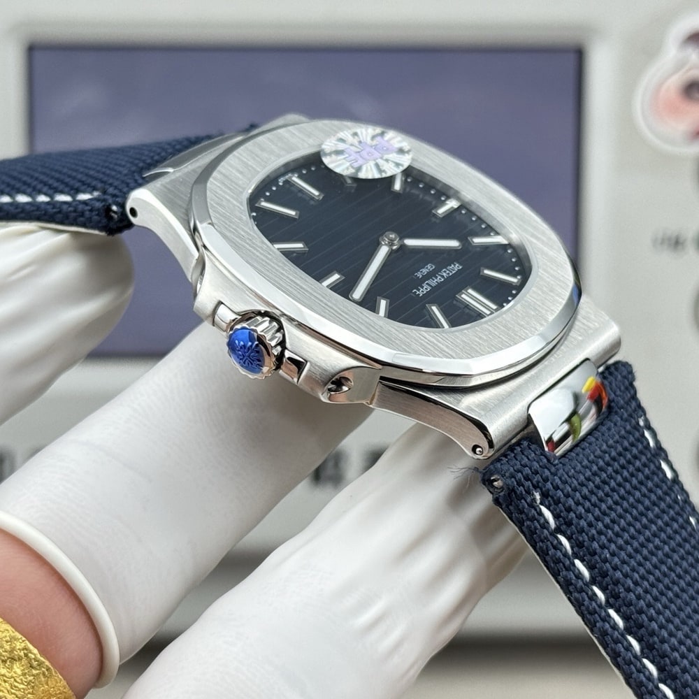 Pat*k Phi1i*pe Nautilus 5810