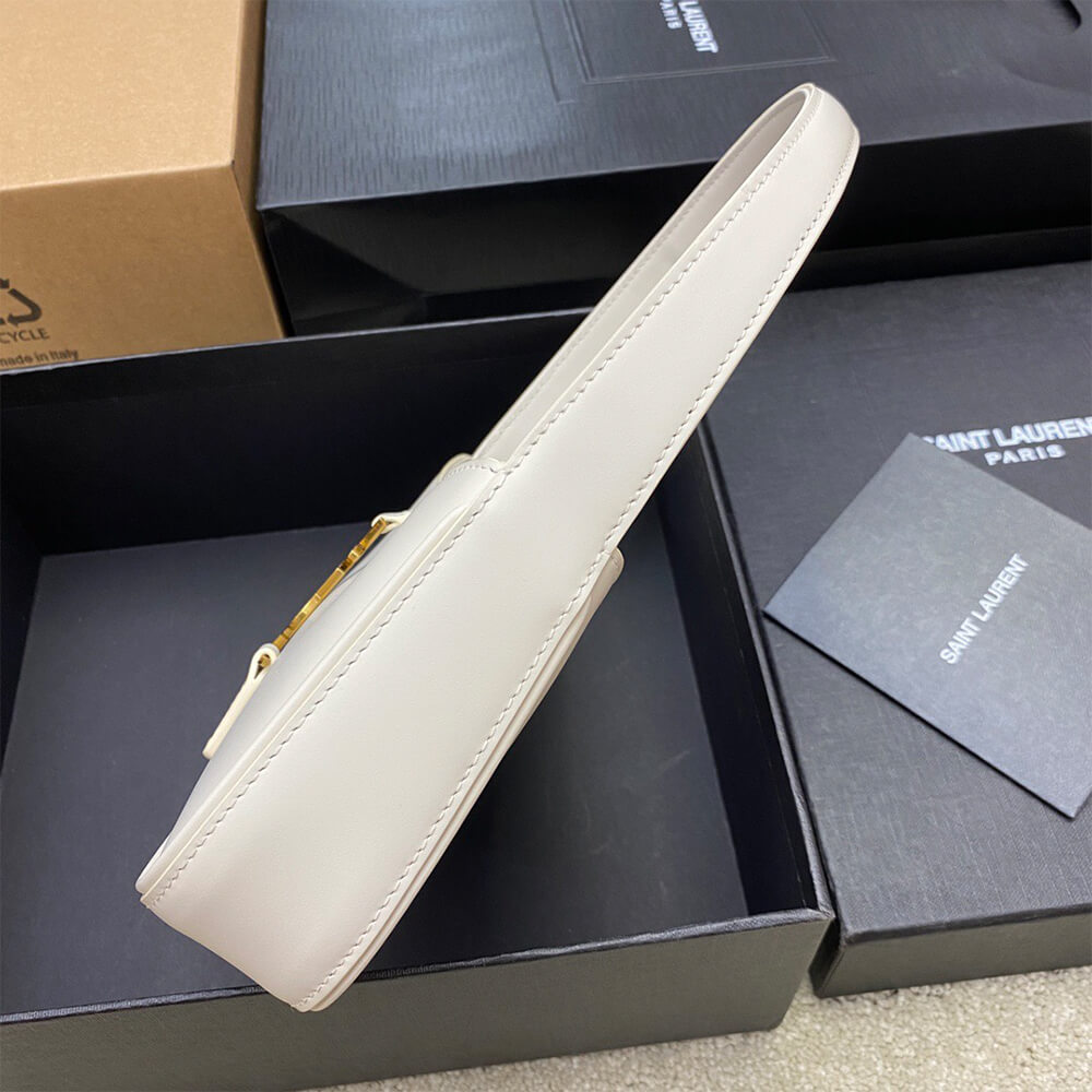 Y51  MINI LE 5 À 7 IN SMOOTH LEATHER