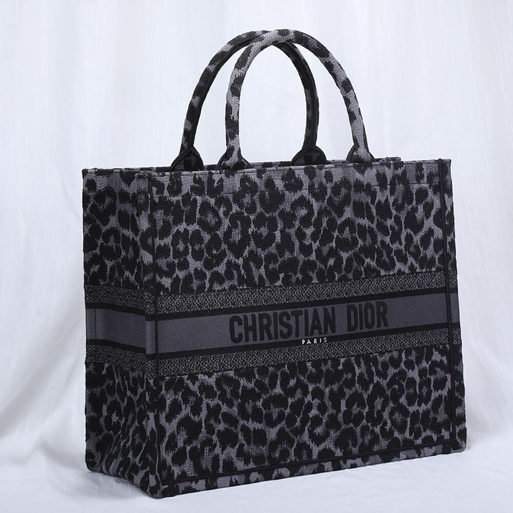 LARGE D10r BOOK TOTE