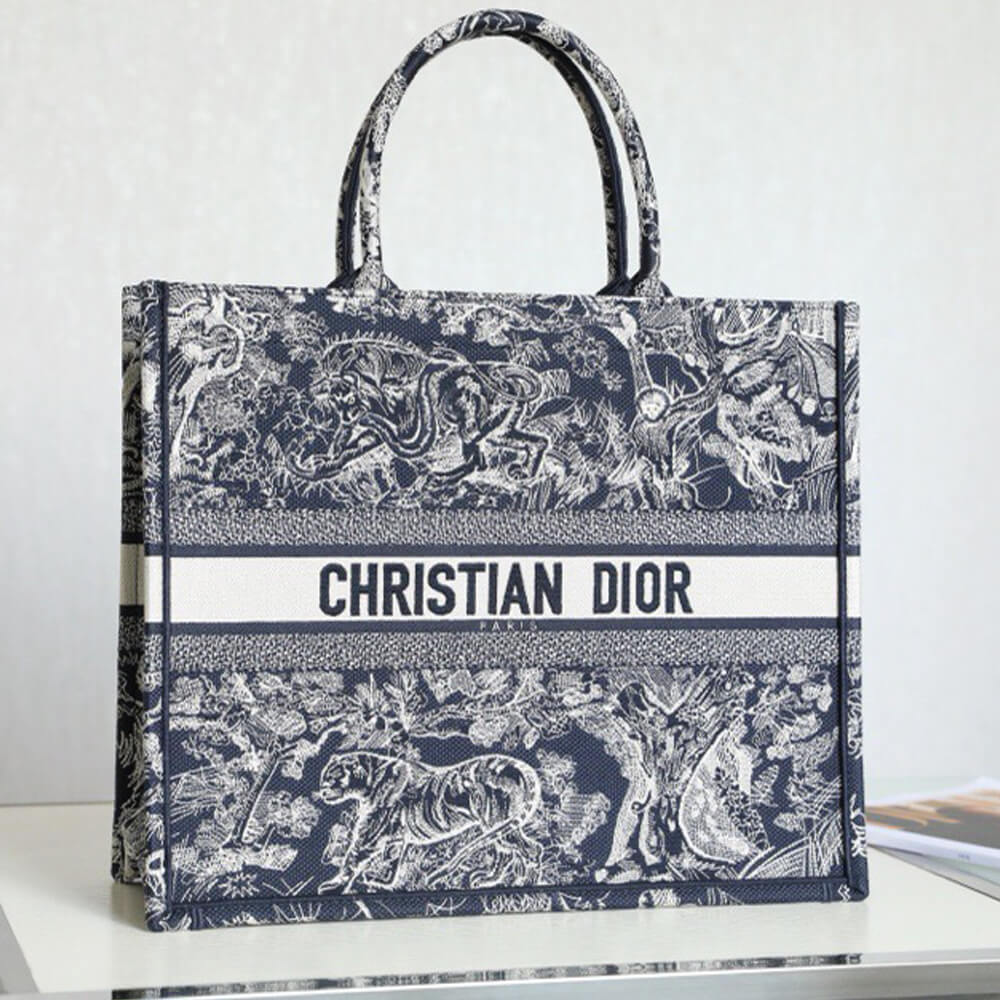LARGE D10r BOOK TOTE